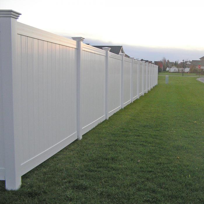 Vinyl Privacy Fencing
